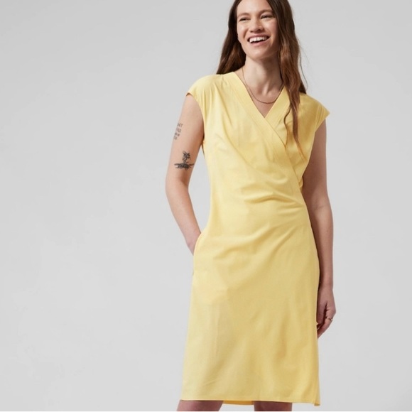 ATHLETA Newport Wrap Dress Knee Length Pockets NWT Plus Size 2X - Picture 3 of 10